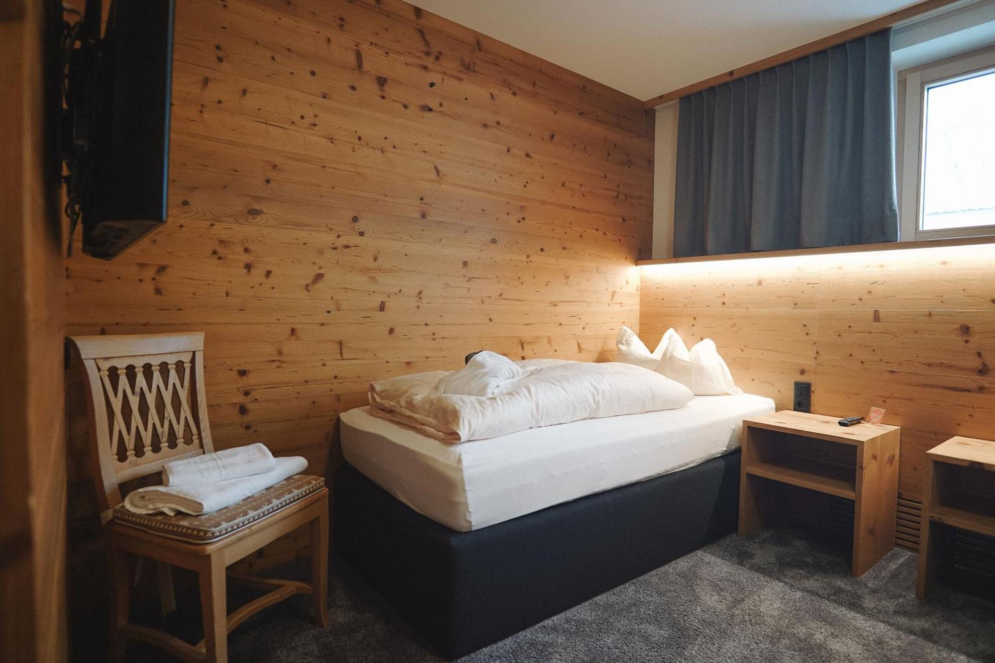 Hotel Acerina Superior 레흐암 아르베르크 외부 사진